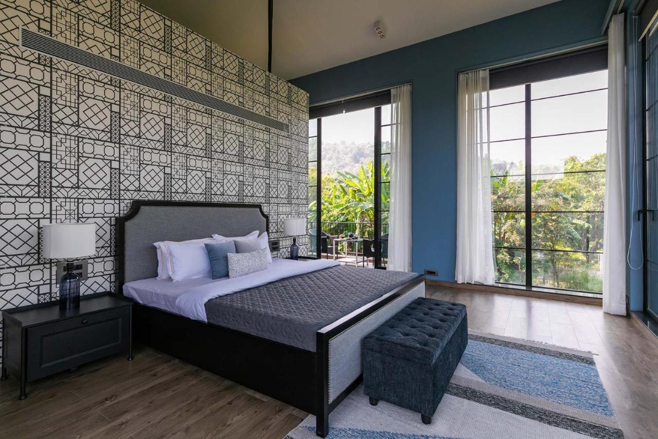 Stayvista At The Charcoal Villa Luxury Collection Alībāg Exteriér fotografie