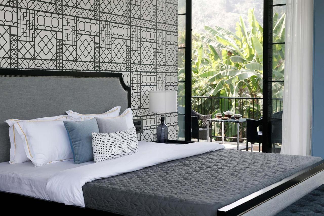 Stayvista At The Charcoal Villa Luxury Collection Alībāg Exteriér fotografie