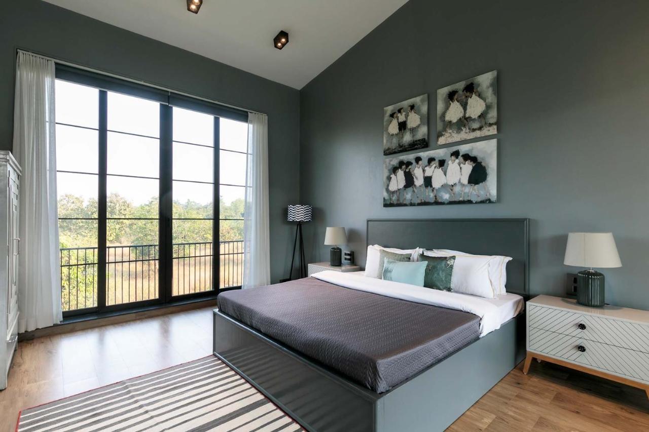 Stayvista At The Charcoal Villa Luxury Collection Alībāg Exteriér fotografie