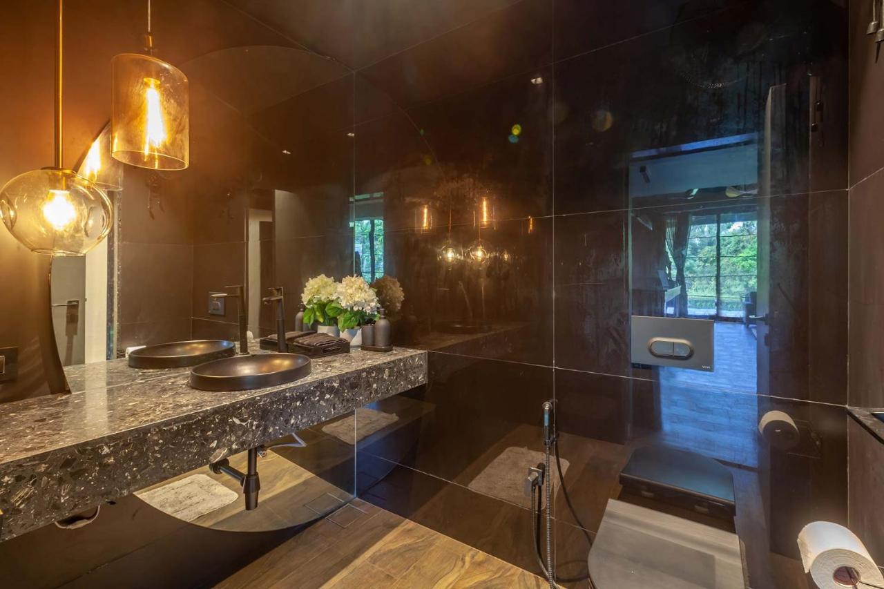 Stayvista At The Charcoal Villa Luxury Collection Alībāg Exteriér fotografie